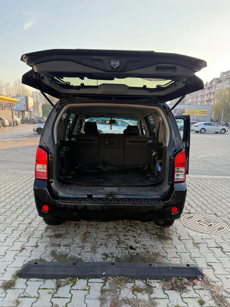 Nissan Pathfinder, снимка 9 - Автомобили и джипове - 52851675