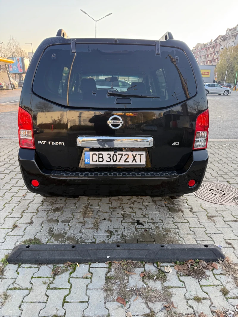 Nissan Pathfinder, снимка 4 - Автомобили и джипове - 52851675