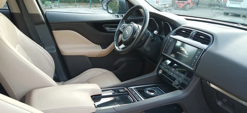 Jaguar F-PACE EXCLUSIVE/КОЖА/НАВИ/ЛЕД/БГ меню/НОВА!, снимка 14 - Автомобили и джипове - 52867199
