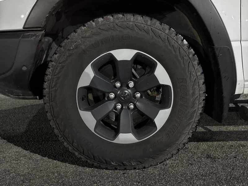 Dodge RAM 1500 2019 REBEL AWD * БЕЗ ПЪРВОНАЧАЛНА ВНОСКА* , снимка 6 - Автомобили и джипове - 53180984