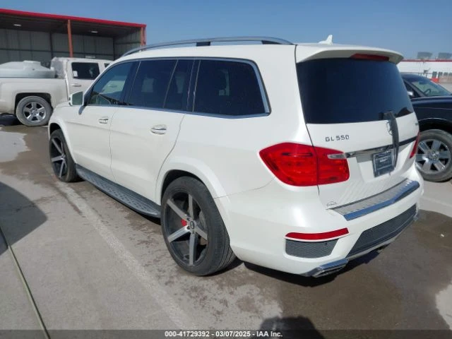 Mercedes-Benz GL 500 AMG* PACK* DESIGNO* ПОДГРЕВ* ОБДУХВАНЕ* МАСАЖ* КАМ - изображение 4