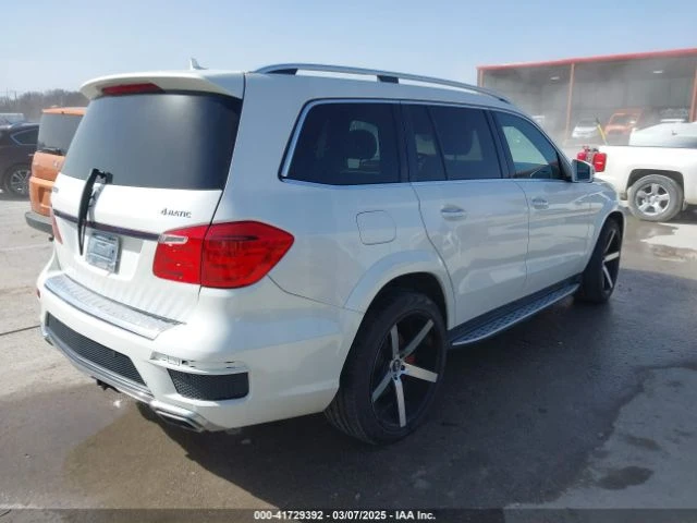 Mercedes-Benz GL 500 AMG* PACK* DESIGNO* ПОДГРЕВ* ОБДУХВАНЕ* МАСАЖ* КАМ - изображение 2