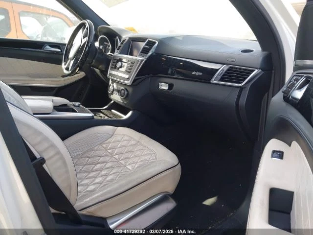 Mercedes-Benz GL 500 AMG* PACK* DESIGNO* ПОДГРЕВ* ОБДУХВАНЕ* МАСАЖ* КАМ - изображение 9
