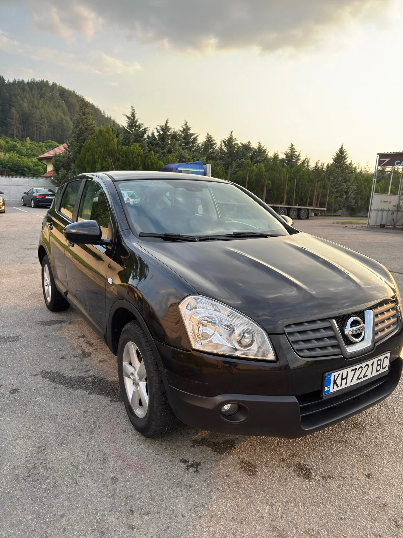Nissan Qashqai Регистриран!!Черен металик, Bluetooth, 106 кс. - изображение 5