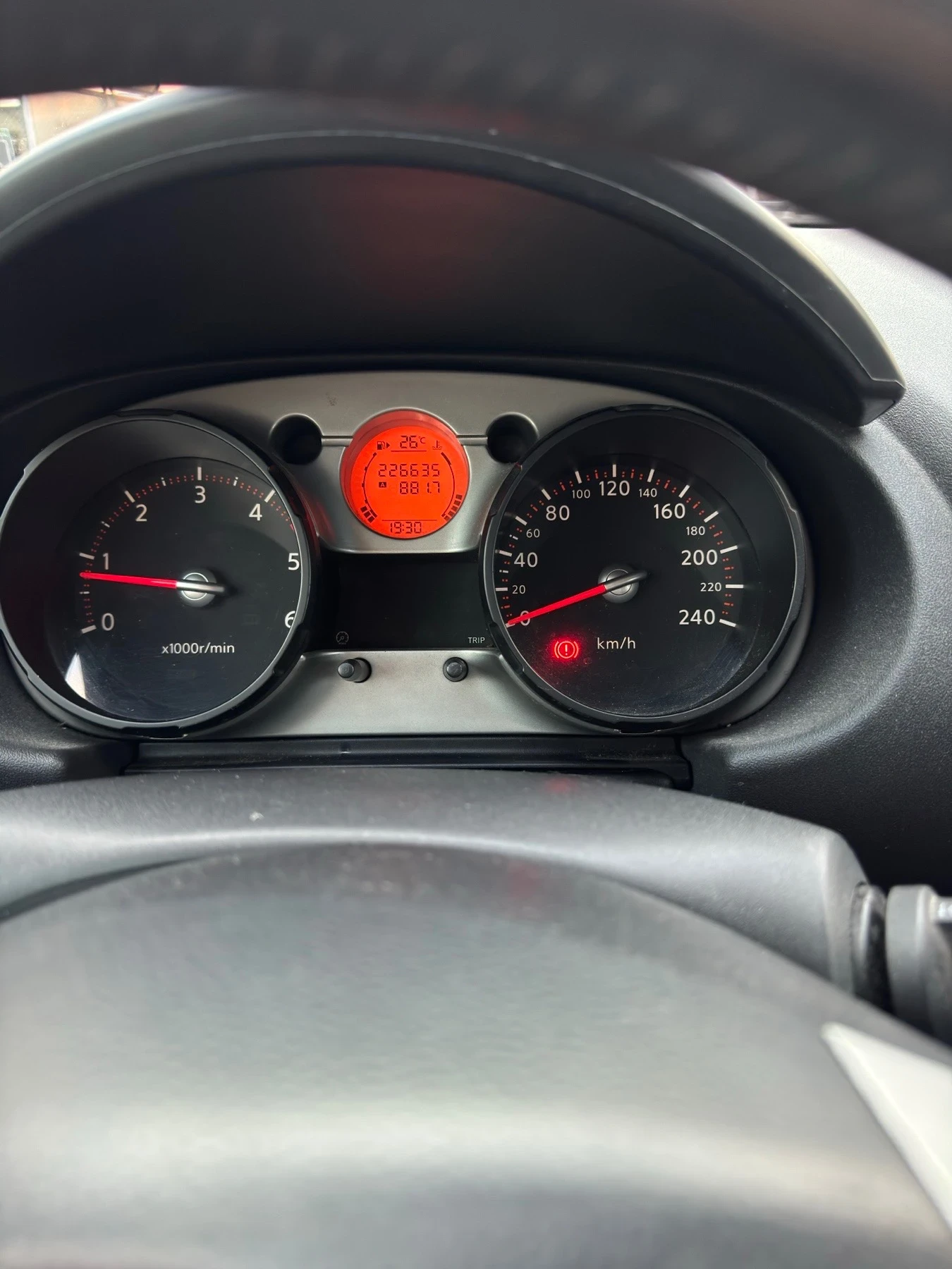 Nissan Qashqai Регистриран!!Черен металик, Bluetooth, 106 кс. - изображение 9