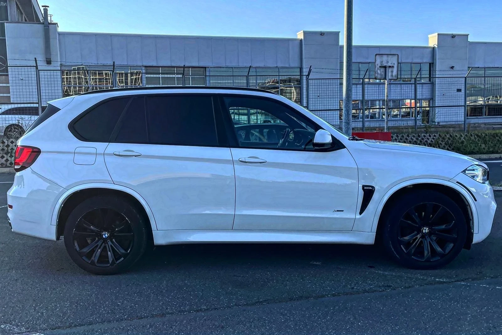 BMW X5 BMW 3, 5i / M - Paket / 360 камера / Газ  - изображение 2