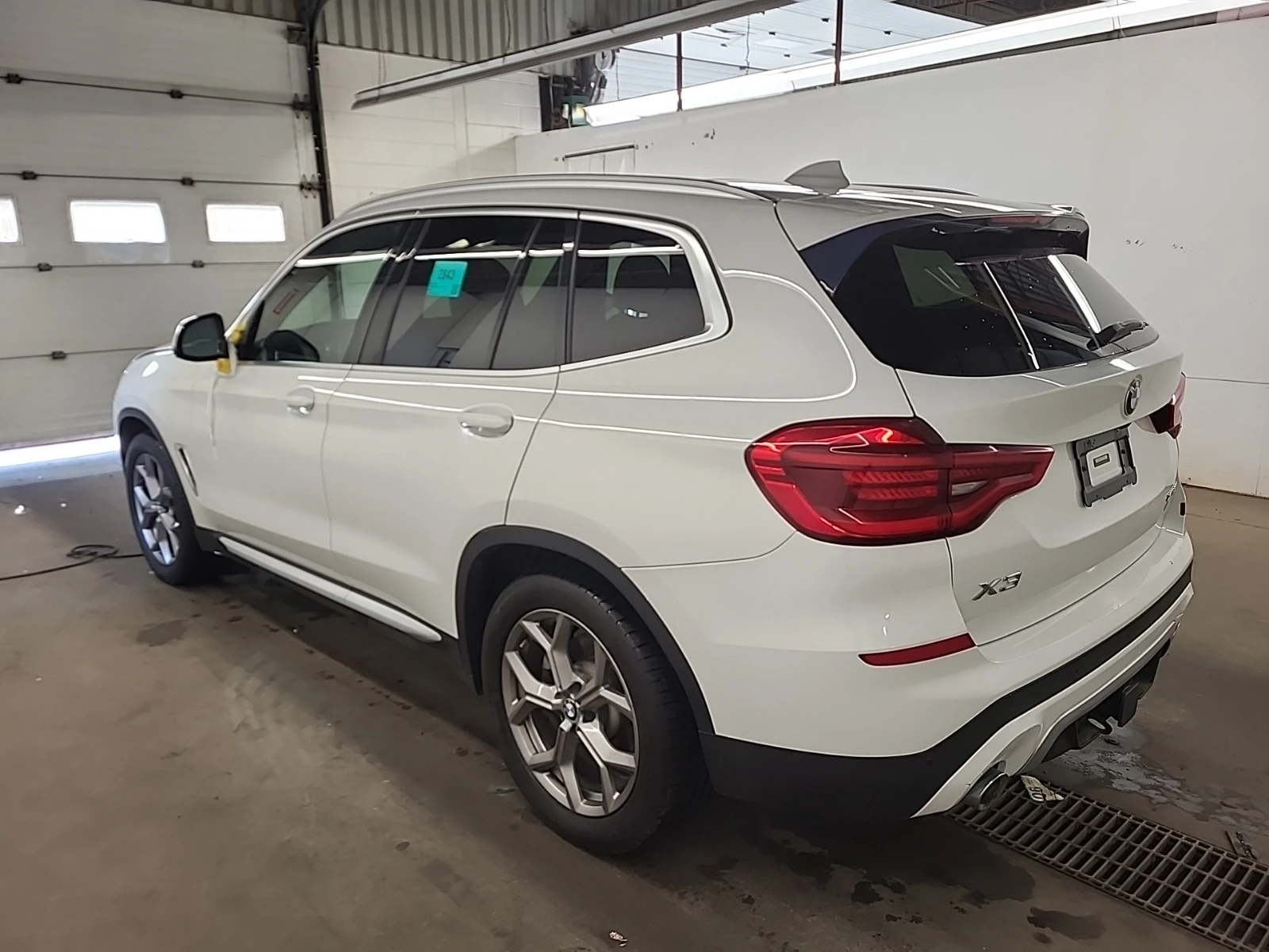 BMW X3 30i * CARFAX * АвтоКредит * Цена до България*  - изображение 4