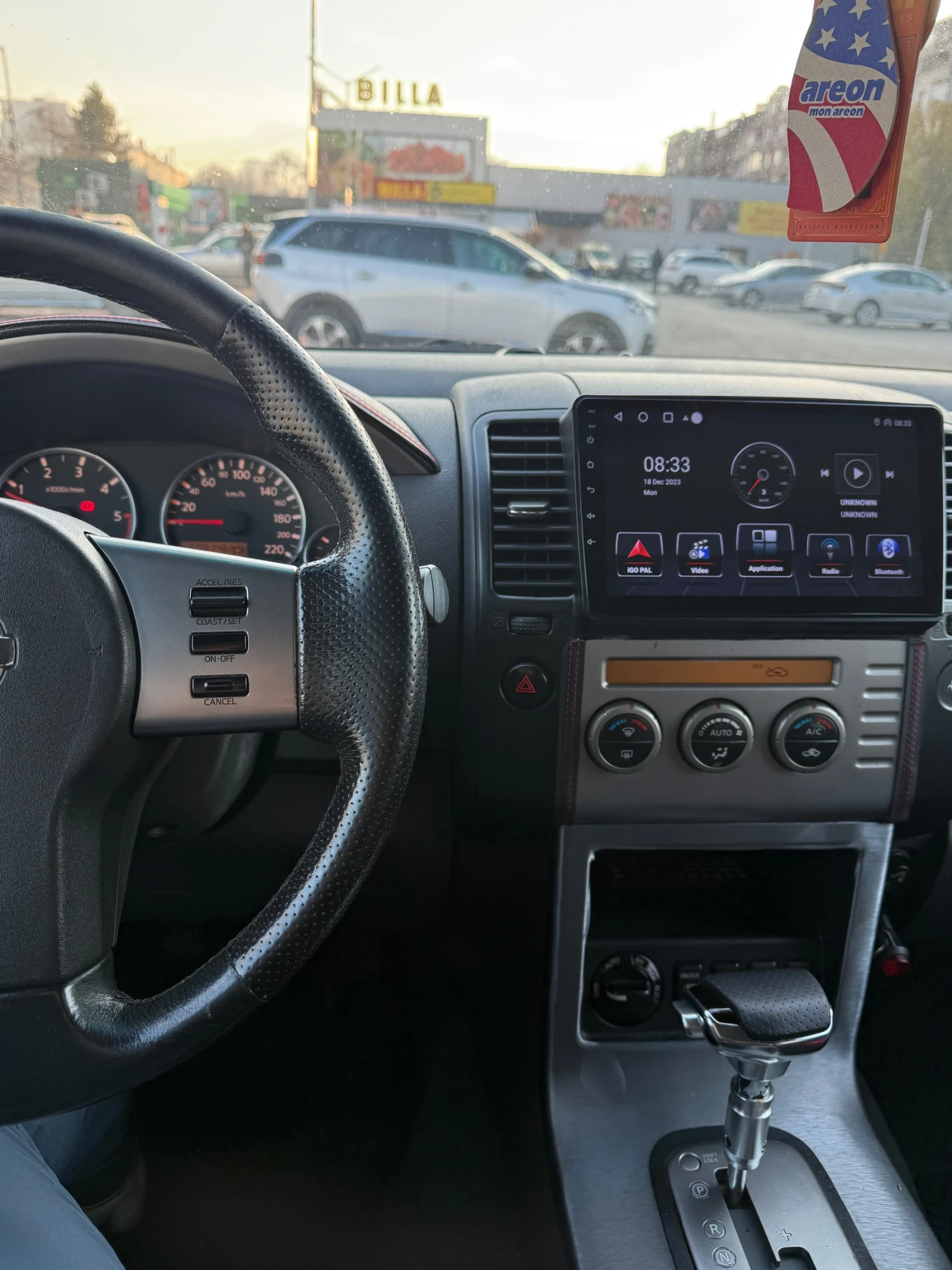 Nissan Pathfinder  - изображение 7