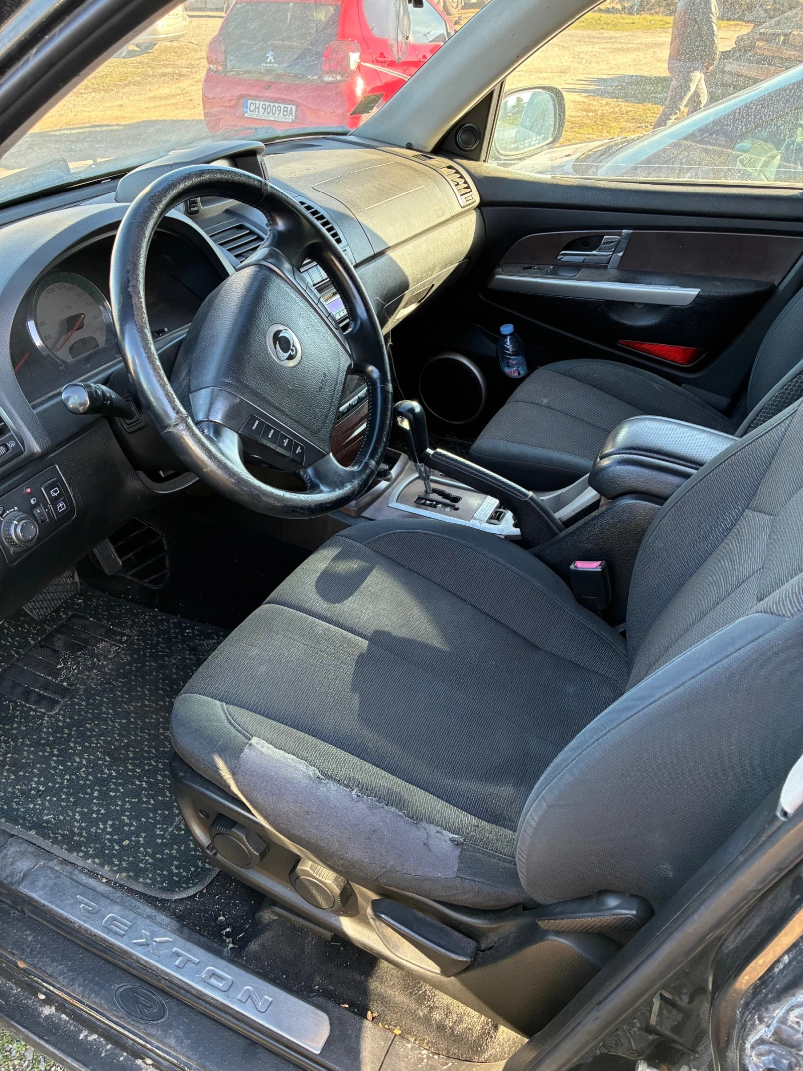 SsangYong Rexton, снимка 3 - Автомобили и джипове - 53775742