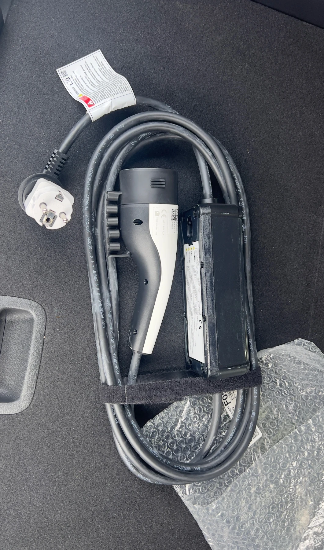 Hyundai Kona Hyundai Kona Electric 2024 Premium+ | 7670км | , снимка 15 - Автомобили и джипове - 54029401