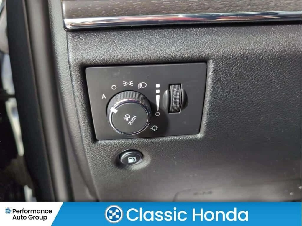 Jeep Grand cherokee * Limited | New Brakes | No Accidents | Leather | , снимка 14 - Автомобили и джипове - 54045061