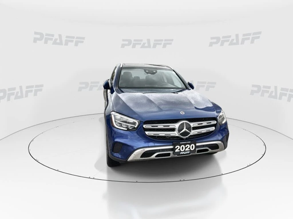 Mercedes-Benz GLC 300 4MATIC* FACELIFT* AMBIENT* DISTRONIC* 360 CAM* ПАН, снимка 2 - Автомобили и джипове - 54108004