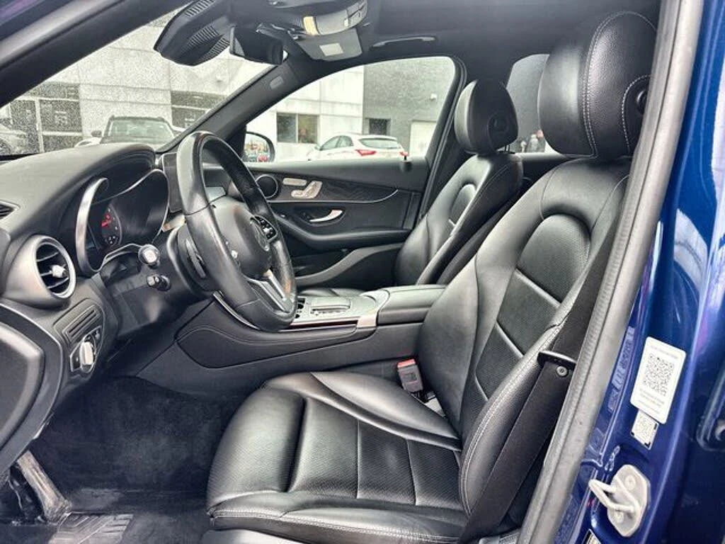 Mercedes-Benz GLC 300 4MATIC* FACELIFT* AMBIENT* DISTRONIC* 360 CAM* ПАН, снимка 11 - Автомобили и джипове - 54108004