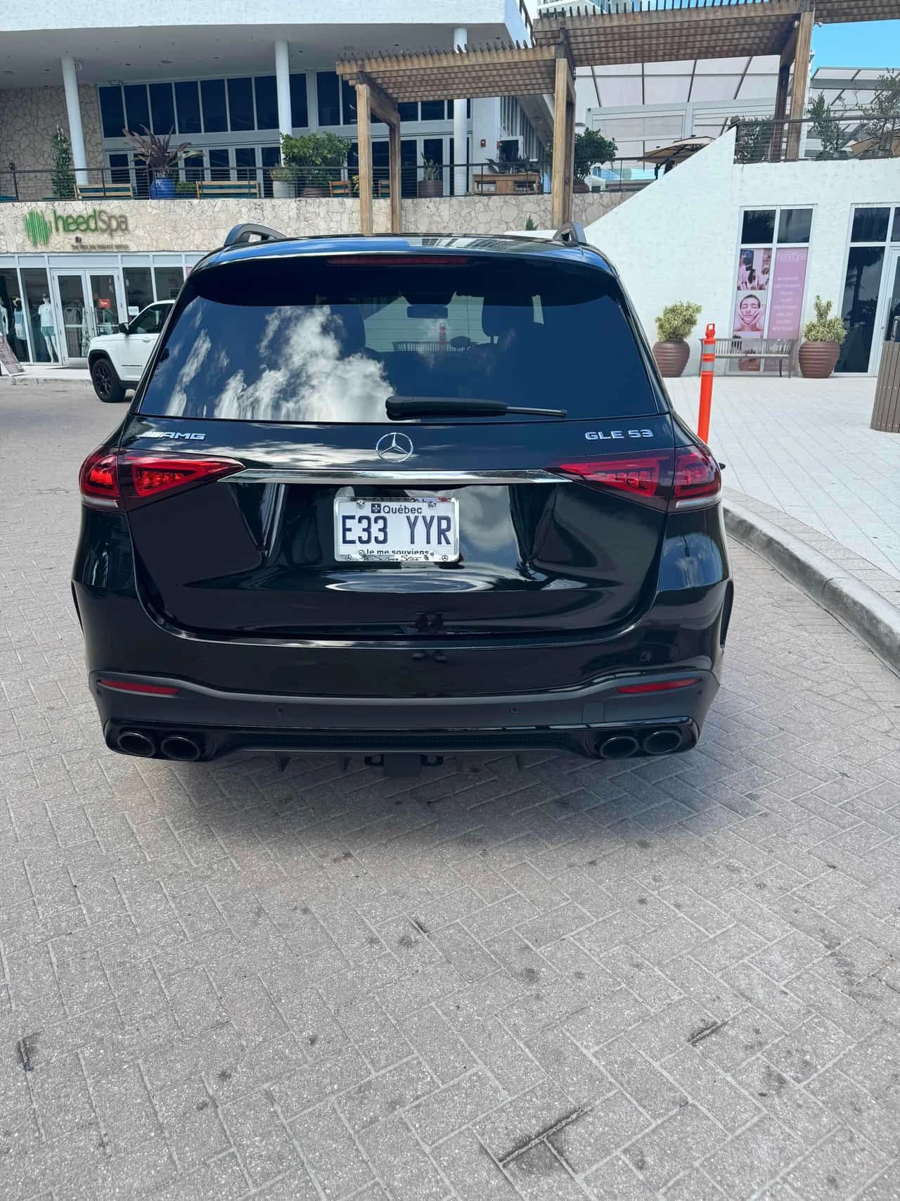 Mercedes-Benz GLE 53 4MATIC AMG/ДИСТРОНИК/ОБДУХВАНЕ/BURMESTER, снимка 4 - Автомобили и джипове - 54212981