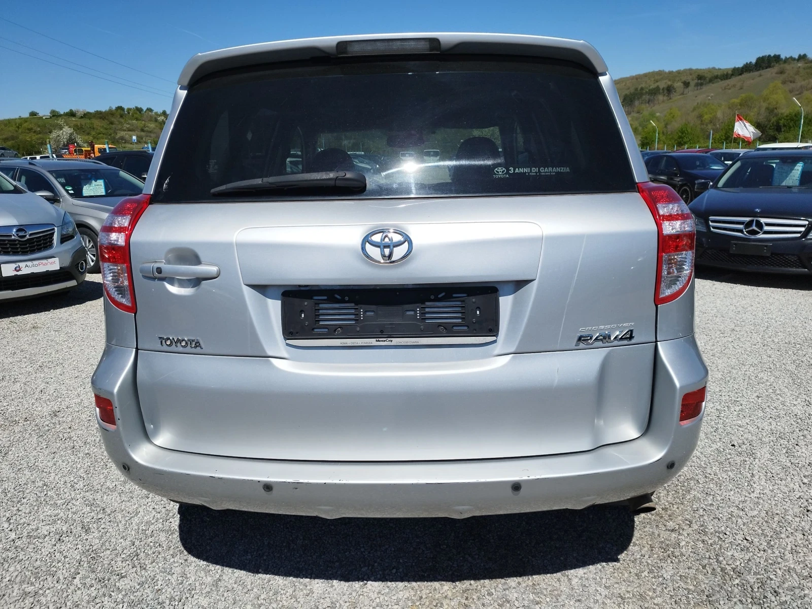 Toyota Rav4 2.2W4W 150кс., снимка 4 - Автомобили и джипове - 54389647