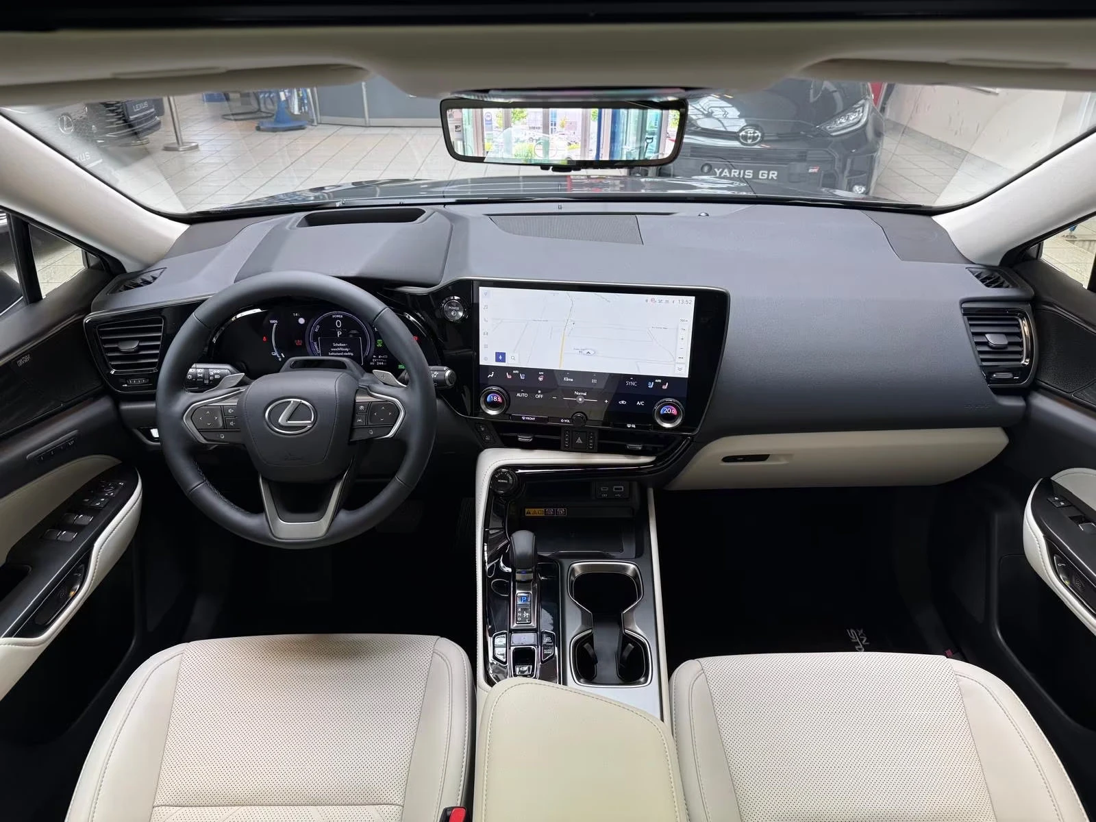 Lexus NX 450 h+ /4X4/292HP/LUXURY/360/PANO/M.LEV/HUD/MEMO/444q, снимка 9 - Автомобили и джипове - 55012985