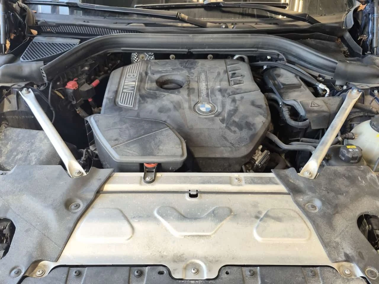 BMW X3 xDrive30i/CARFAX/Пано/Подгрев/Памет/Масажи, снимка 16 - Автомобили и джипове - 55188259
