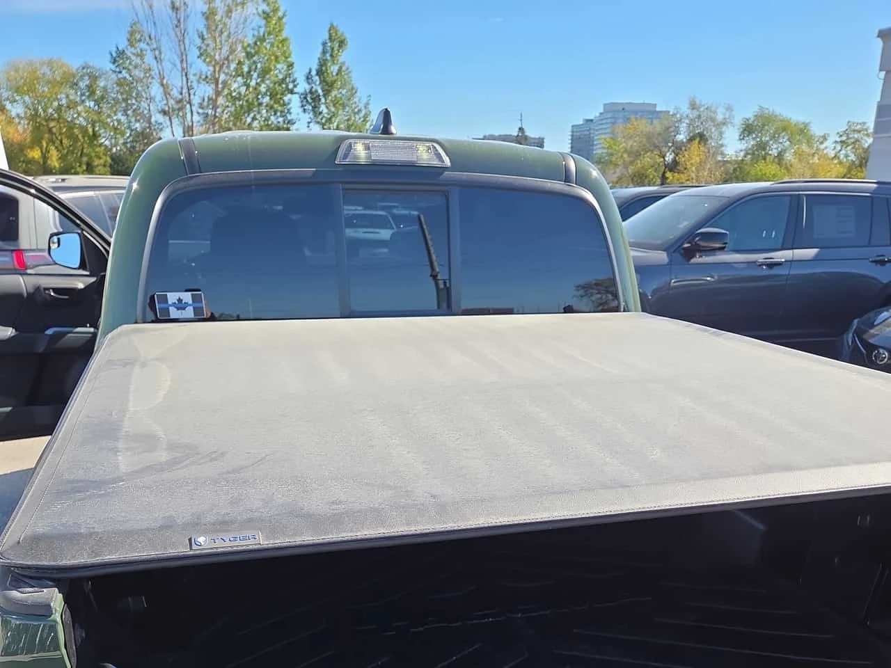 Toyota Tacoma * 4x4 Double Cab SB * CARFAX * ��� ������������ �� | Mobile.bg � ����������� 12