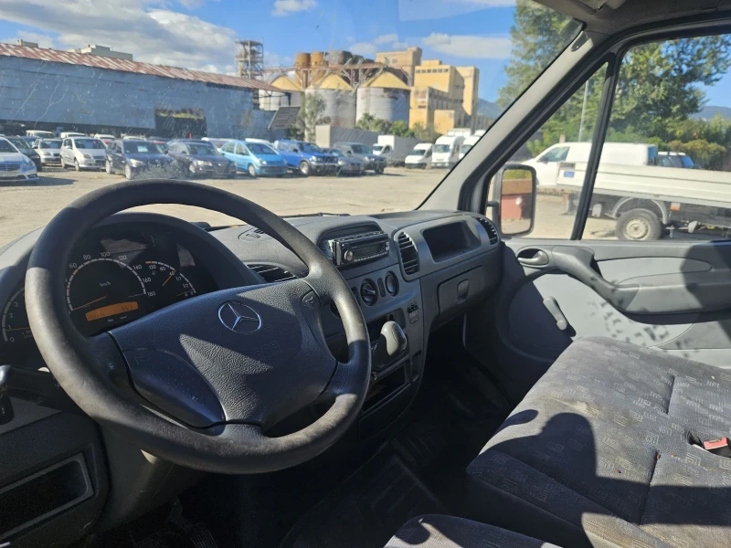 Mercedes-Benz Sprinter 311 2.2cdi, снимка 9 - Бусове и автобуси - 47414886