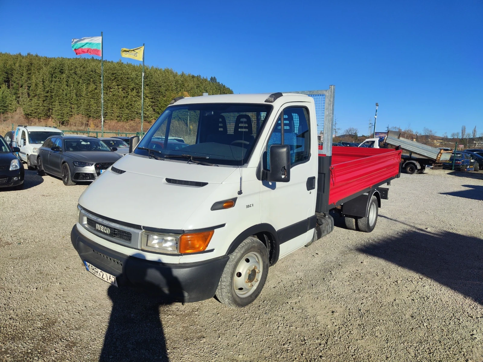 Iveco 35c13 Тристранен самосвал  - изображение 4