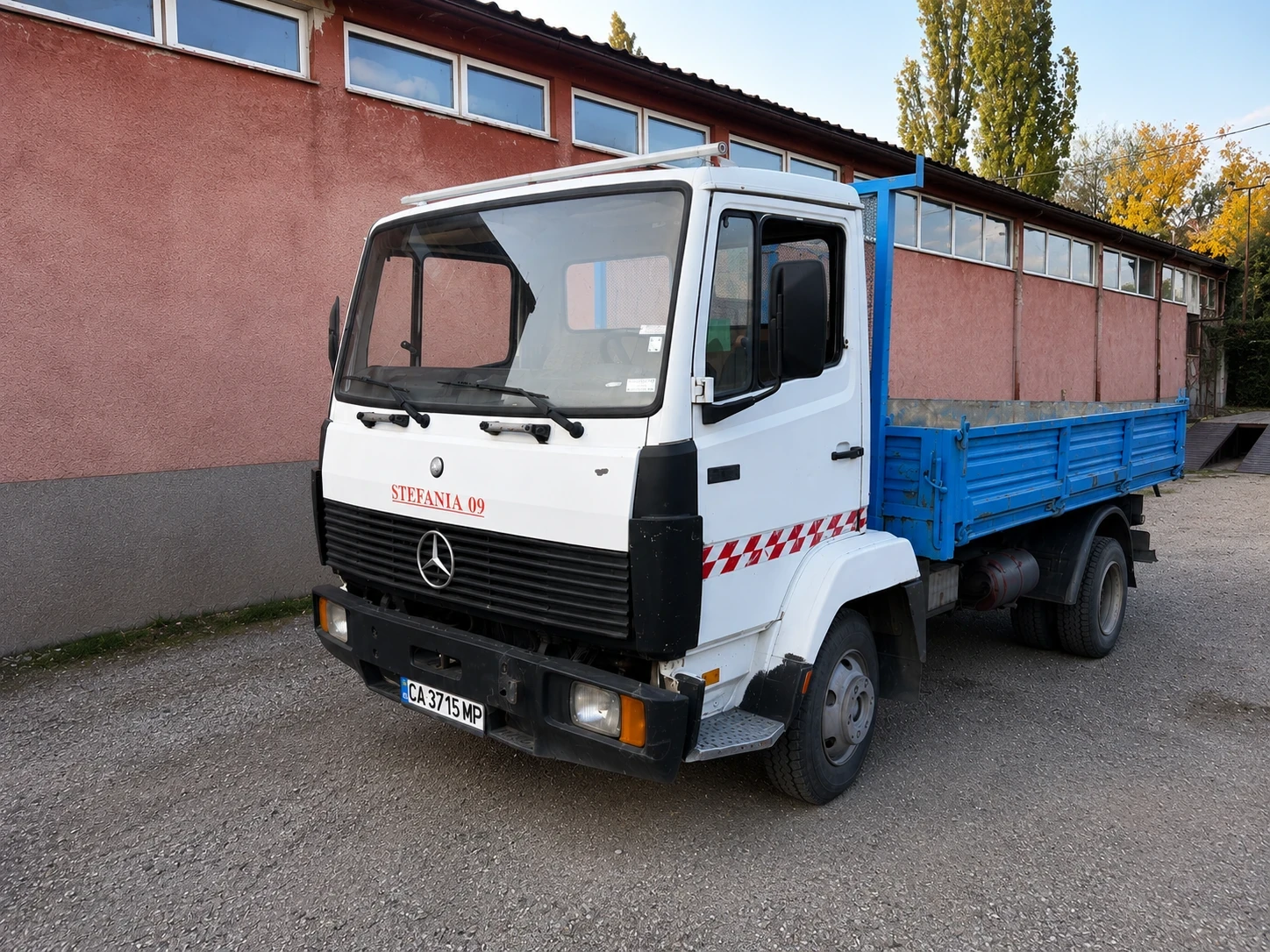 Mercedes-Benz 809 Самосвал