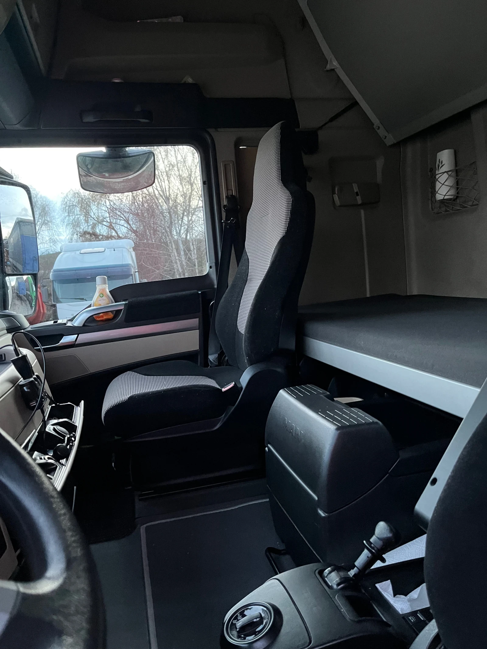 Iveco S-Way  - изображение 6