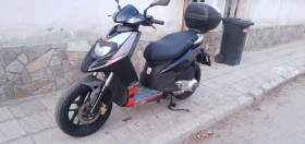     Aprilia Sr