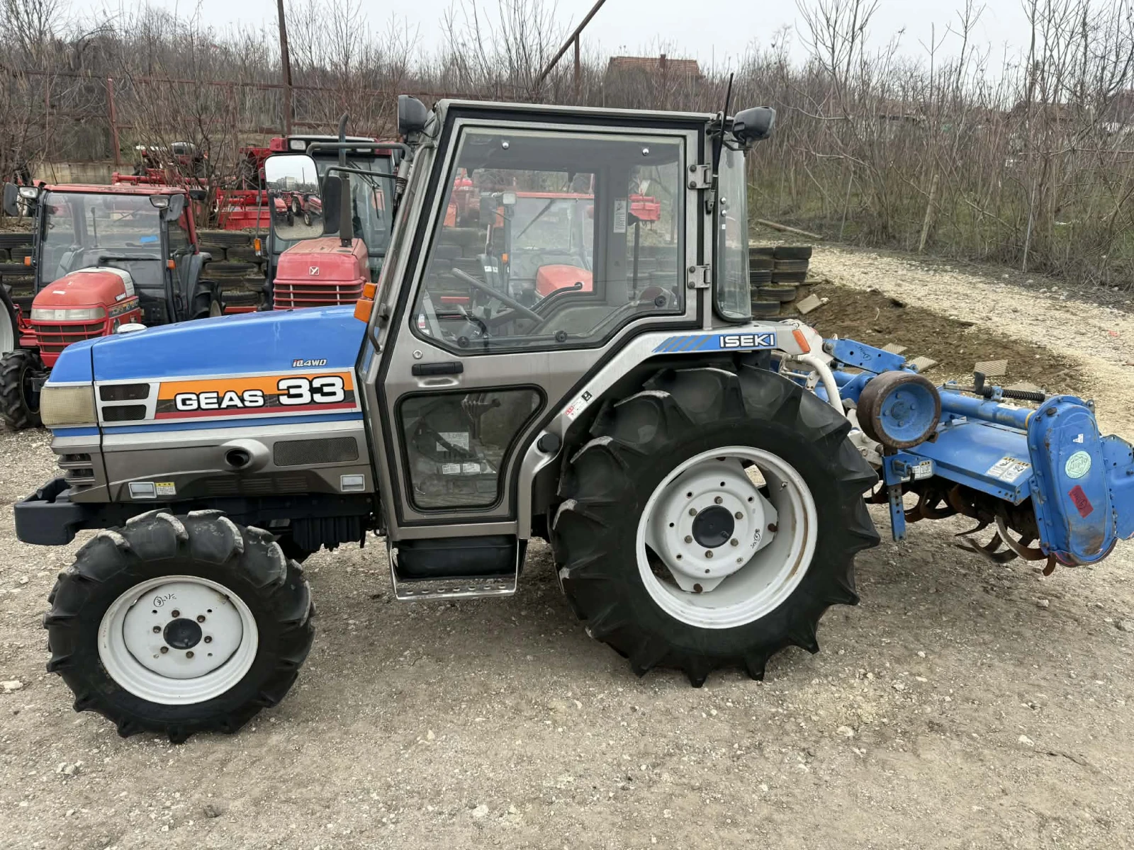 Трактор ISEKI TG33, снимка 3 - Селскостопанска техника - 53937430