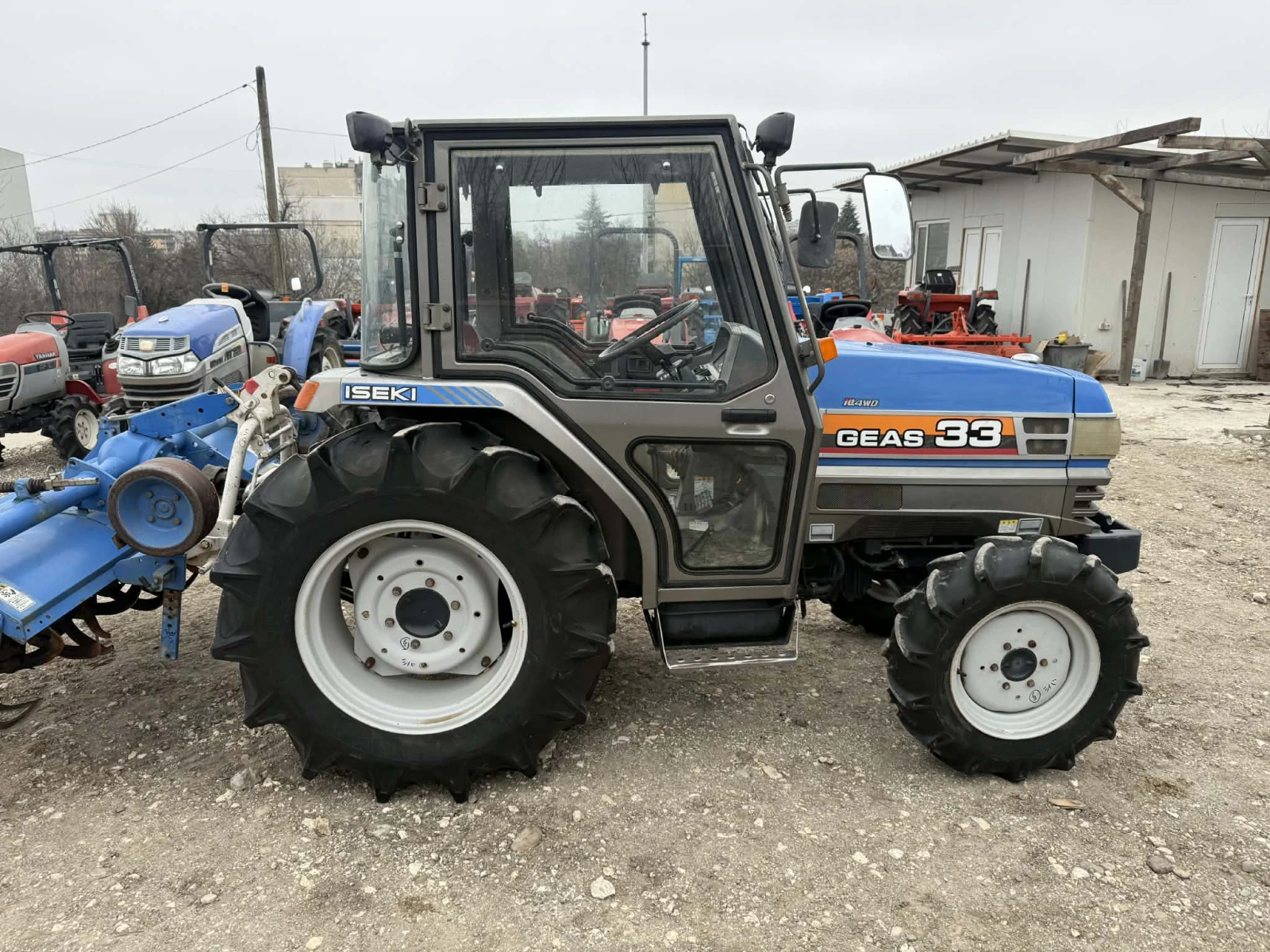 Трактор ISEKI TG33, снимка 6 - Селскостопанска техника - 53937430