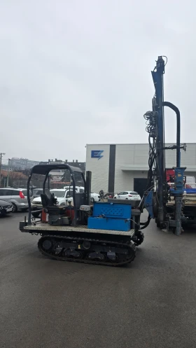 Други специализирани машини Kubota KC250 - машина за набиване на колове, снимка 2