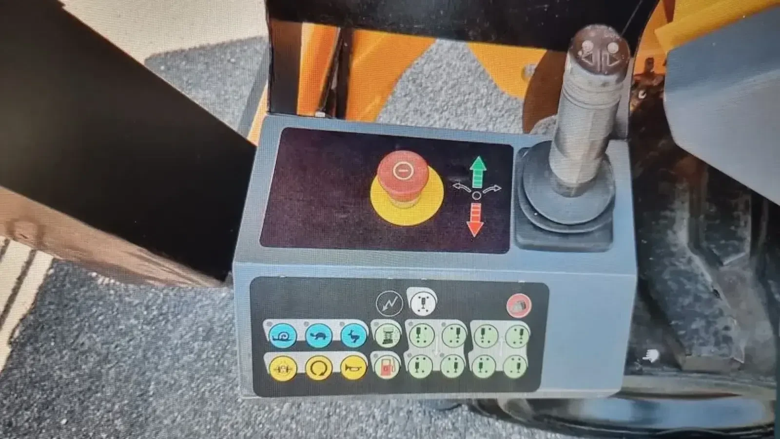  HAULOTTE COMPACT 10DX  4x4 | Mobile.bg   14