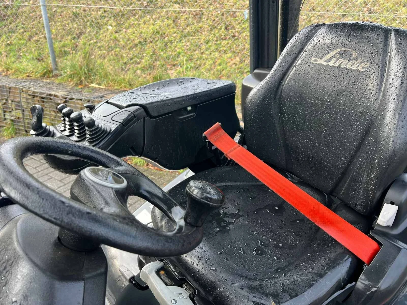 ������� Linde | Mobile.bg � ����������� 3