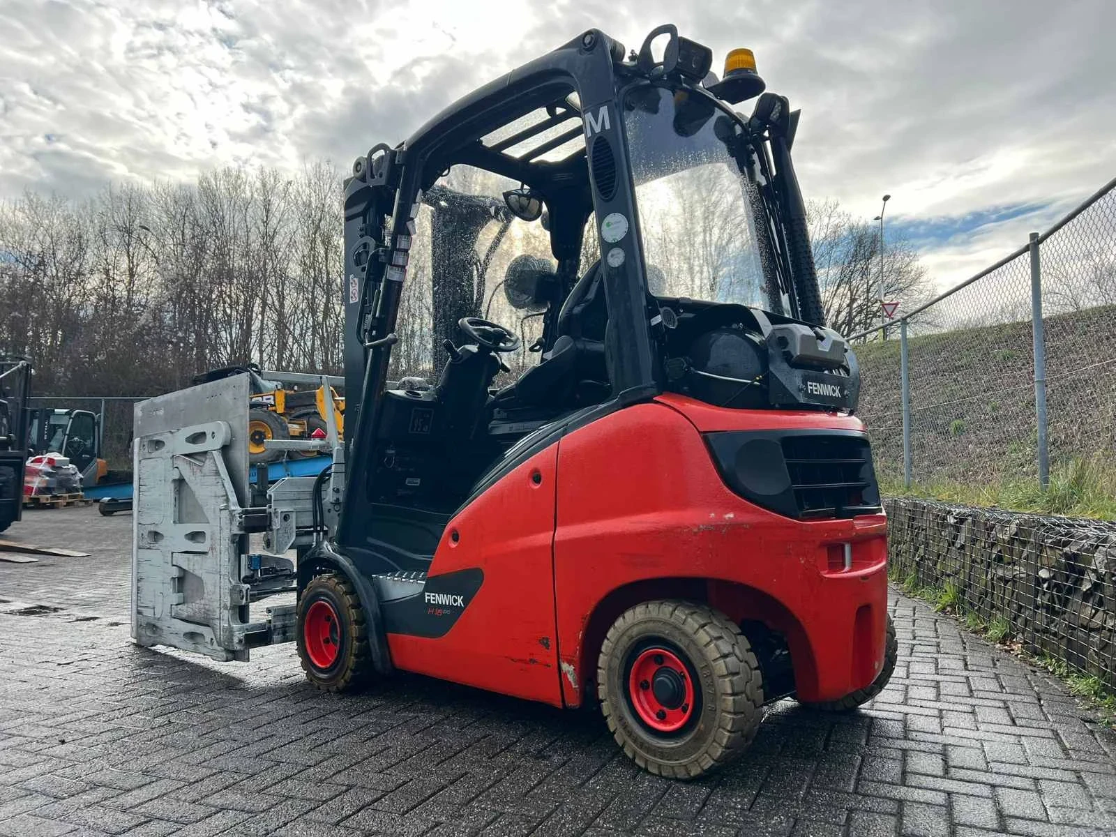 ������� Linde | Mobile.bg � ����������� 6