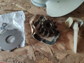 винт и помпа, снимка 2