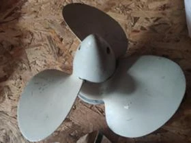 винт и помпа, снимка 1