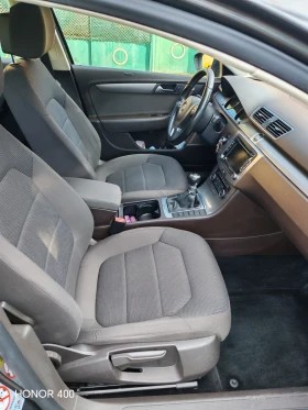 VW Passat Вариант в7, снимка 13
