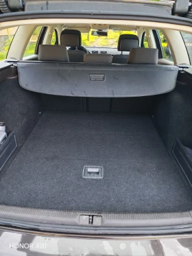 VW Passat Вариант в7, снимка 10