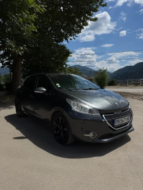 Peugeot 208 Feeline 1.6 eHDI - 6 скорости, снимка 2