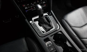 VW Arteon 2.0 TDI* 4MOTION* R LINE* НОВИ ГУМИ* КРАЙНА ЦЕНА, снимка 14