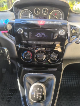 Lancia Ypsilon 1.3Mjet, снимка 10