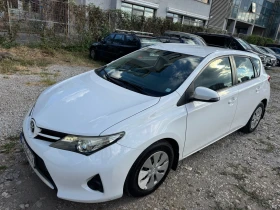 Toyota Auris 1.33, снимка 1