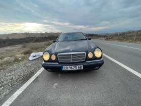 Mercedes-Benz E 200 Бензин- ГАЗ, снимка 1