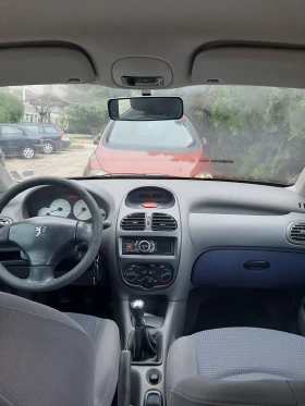 Peugeot 206 Хечбек, снимка 7