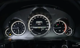 Mercedes-Benz E 220, снимка 8
