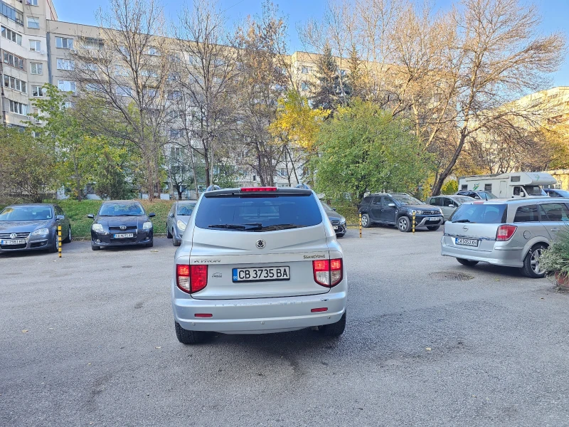 SsangYong Kyron 4X4 * КЛИМАТРОНИК* КОЖА! !ТОП!, снимка 4 - Автомобили и джипове - 47938258