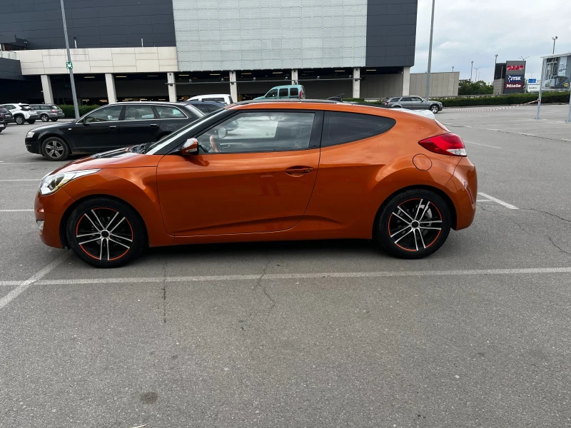 Hyundai Veloster   1.6 GDI АВТОМАТИК, снимка 10 - Автомобили и джипове - 47073433