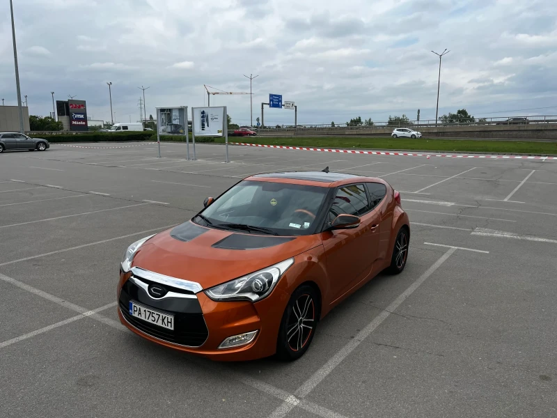 Hyundai Veloster   1.6 GDI АВТОМАТИК, снимка 2 - Автомобили и джипове - 47073433