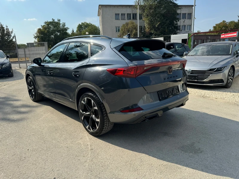 Cupra Formentor 1.4 Plug-in Хибрид Като нова!, снимка 5 - Автомобили и джипове - 47121989