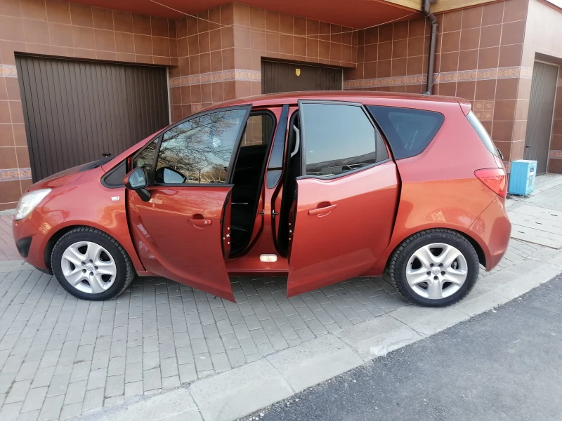 Opel Meriva  LPG, снимка 10 - Автомобили и джипове - 47808275