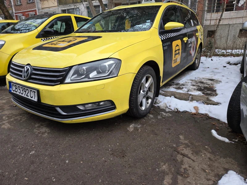 VW Passat, снимка 3 - Автомобили и джипове - 48689270